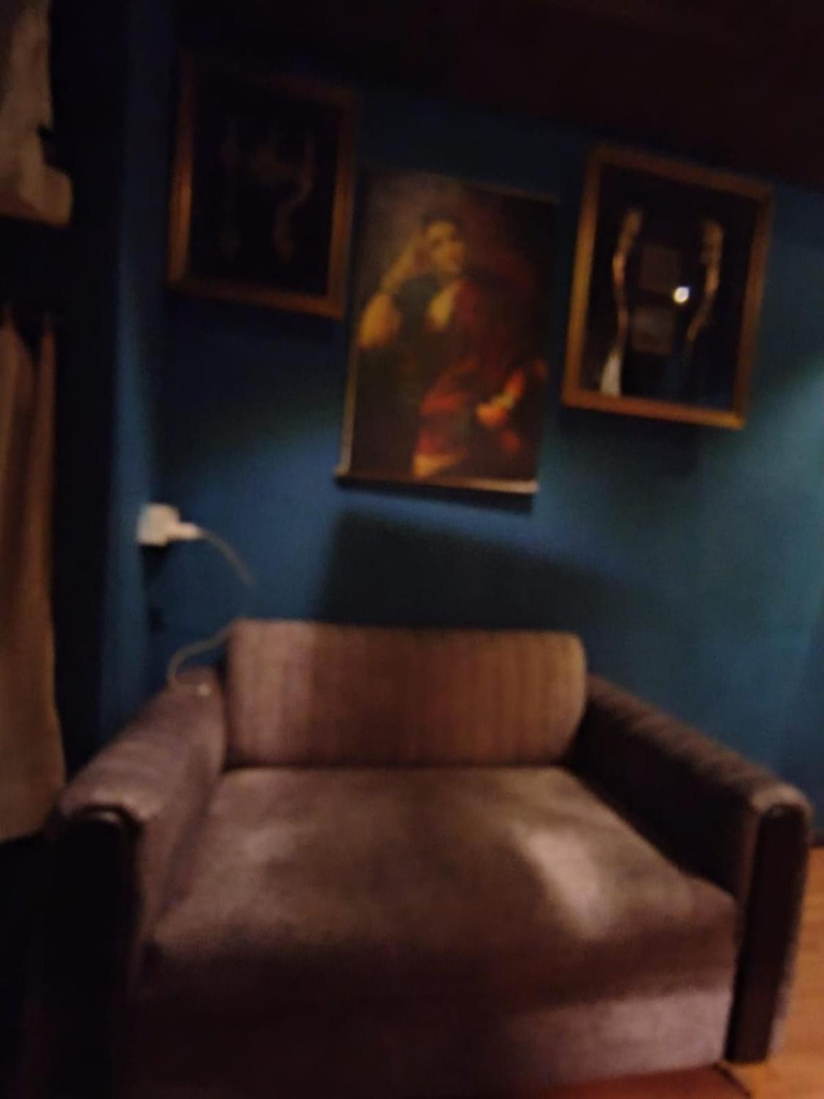 Sinhassan Dormitory Hostel Juhu Мумбай Екстериор снимка